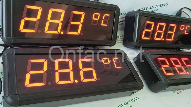 Đồng hồ LED hiển thị nhiệt độ